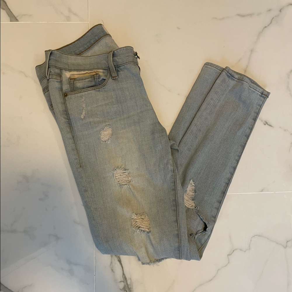 Frame Light Wash Jeans